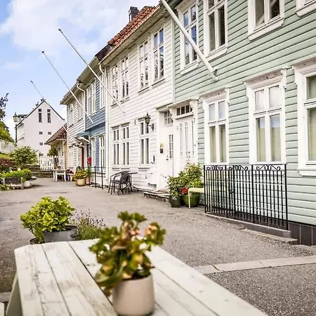 Heart Of Great View From Patio Renovated * Bergen