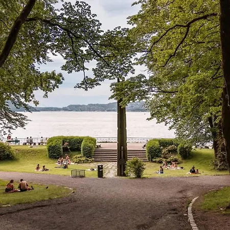 Heart Of Great View From Patio Renovated