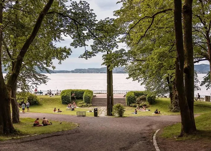 Heart Of Great View From Patio Renovated